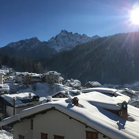 Dolomiti Dream 1 * Falcade