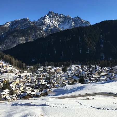 Dolomiti Dream 1 Apartment Falcade